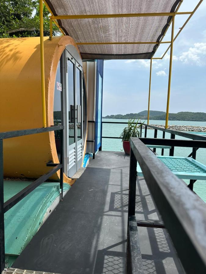 Tubotel Pantai Cenang  Buitenkant foto