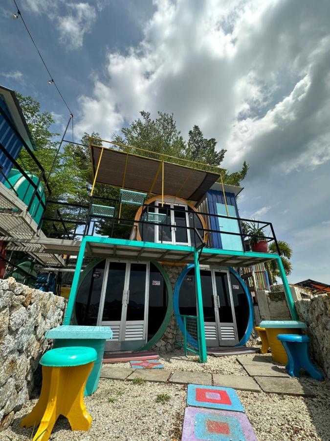 Tubotel Pantai Cenang  Buitenkant foto