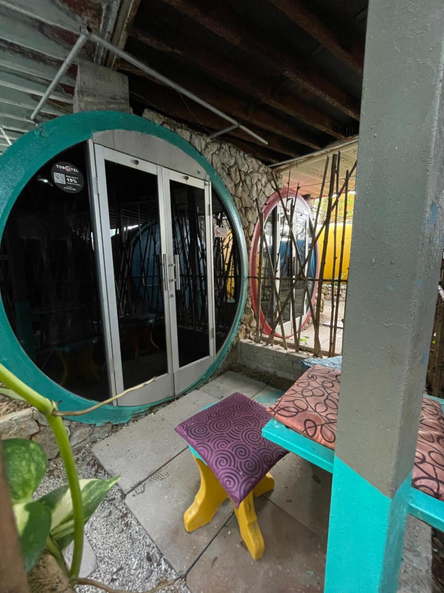 Tubotel Pantai Cenang  Buitenkant foto